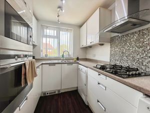 Kitchen- click for photo gallery